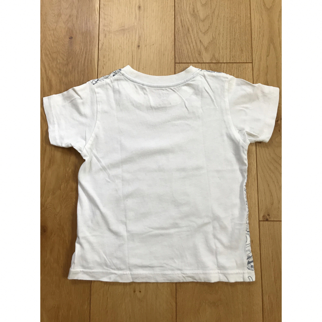 UNIQLO(ユニクロ)のドラえもんTシャツ キッズ/ベビー/マタニティのキッズ服男の子用(90cm~)(Tシャツ/カットソー)の商品写真