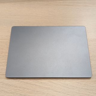 マック(Mac (Apple))のApple Magic Trackpad2 スペースグレイ　入手困難(PC周辺機器)