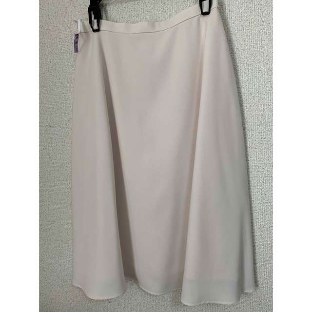 ツイード フリル ピンクセットアップスーツ レディースのフォーマル/ドレス(スーツ)の商品写真