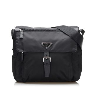 プラダ 斜め掛けバッグの通販 200点以上 | PRADAを買うならラクマ