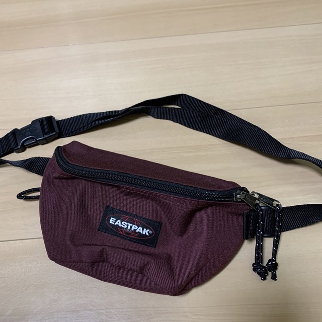 EASTPAK EASTPAK(イーストパック )ボディバッグ ウエストポーチの通販 by はる EASTPAK イーストパック ナイロン ボディ バッグ ウエスト バッグ 鞄