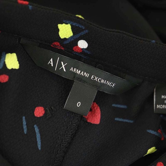 ARMANI EXCHANGE(アルマーニエクスチェンジ)のアルマーニエクスチェンジ 花柄 長袖 オールインワン 0 黒 マルチカラー レディースのパンツ(その他)の商品写真