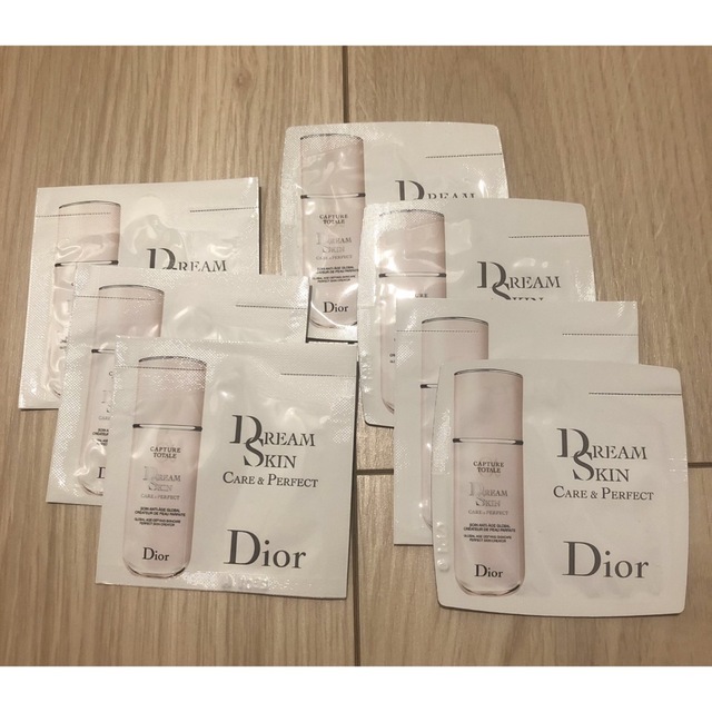 Dior(ディオール)のねぎみそ様専用 コスメ/美容のスキンケア/基礎化粧品(乳液/ミルク)の商品写真