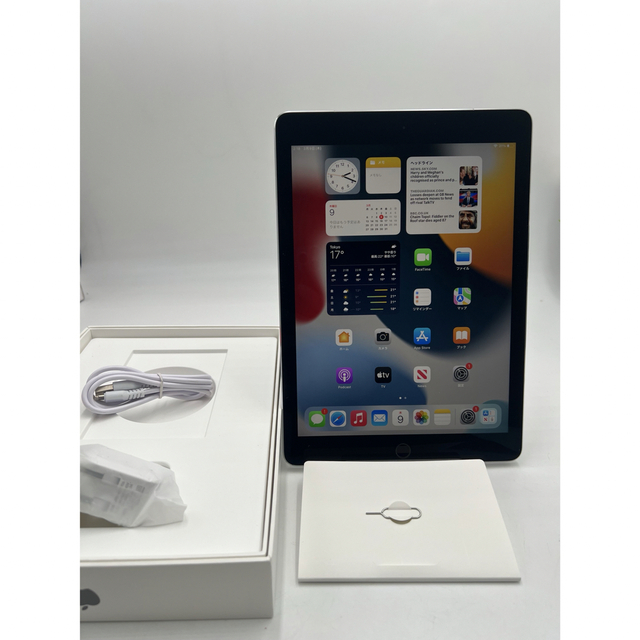 iPad pro9.7 大容量32GB A1674 キャリア Simフリー- iPad pro9.7 大容量32GB A1674 キャリア Simフリー-