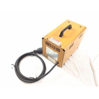 ☆品☆NICHIDO 日動工業 トラパック ダウントランス 降圧専用変圧器 F-200D 電動工具 67605