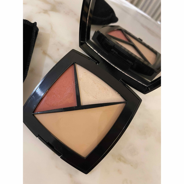 Chanel シャネル　palette essentielle コスメ/美容のキット/セット(コフレ/メイクアップセット)の商品写真