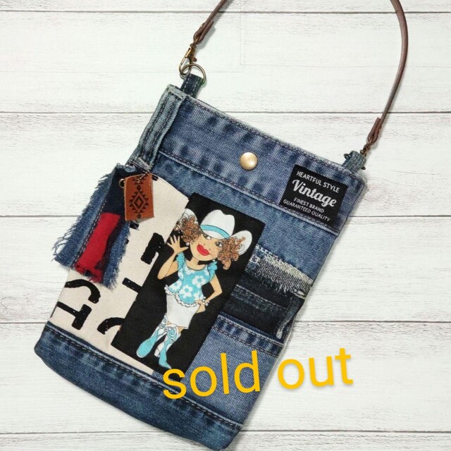 A99 デニムリメイク ポーチ ♡ ハンドメイド ロラライハリス | renam.md