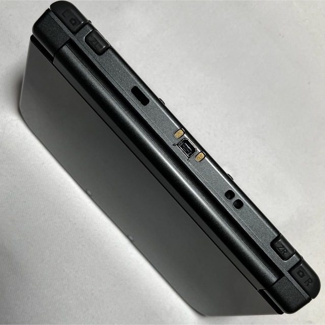 Newニンテンドー3DS LL ブラック充電器 microSDカード4GB 付き Newニンテンドー3DS LL ブラック充電器 microSDカード4GB 付き