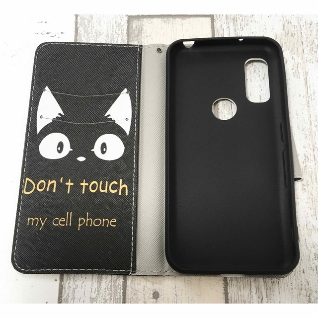 arrows(アローズ)のarrows アローズ We ケース 手帳型 かわいい 猫 黒猫 スマホ/家電/カメラのスマホアクセサリー(Androidケース)の商品写真