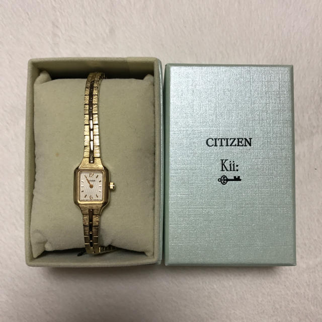 CITIZEN(シチズン)のaayy様専用  CITIZEN  ゴールド  華奢時計 レディースのファッション小物(腕時計)の商品写真