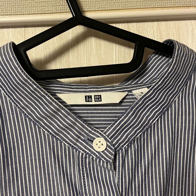 UNIQLO(ユニクロ)のUNIQLO 襟なしストライプシャツ レディースのトップス(シャツ/ブラウス(長袖/七分))の商品写真