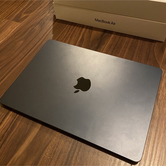 Apple(アップル)の【最新モデル】MacBook Air M2  スマホ/家電/カメラのPC/タブレット(ノートPC)の商品写真