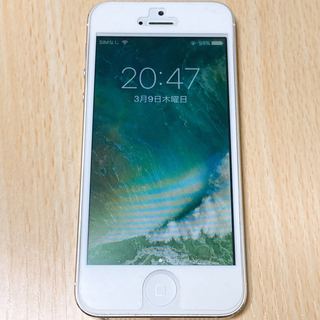 アップル(Apple)のApple iPhone5 16GB au(スマートフォン本体)