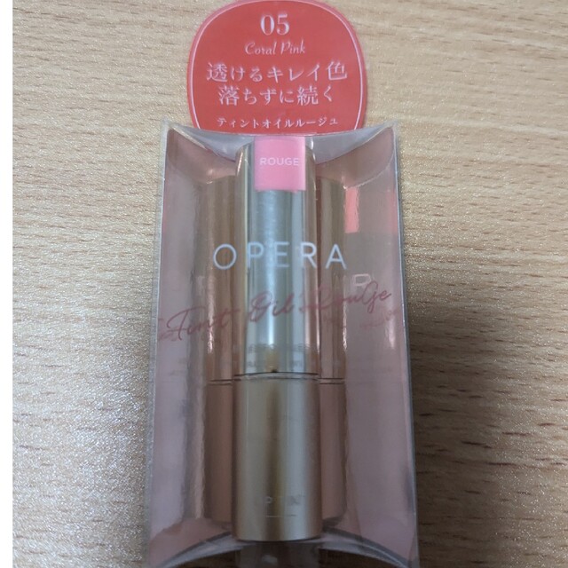 OPERA(オペラ)のOPERA　05コーラルピンク コスメ/美容のベースメイク/化粧品(口紅)の商品写真
