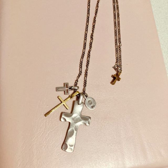 amp japan(アンプジャパン)のLarge Cross with Silver, Brass Crosses メンズのアクセサリー(ネックレス)の商品写真