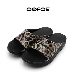 ウーフォス(OOFOS)のoofos(サンダル)