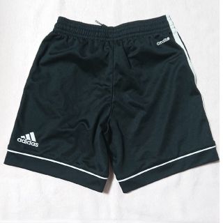 アディダス(adidas)の⭐未使用⭐【adidas】キッズ  ランニングパンツ(130)(パンツ/スパッツ)