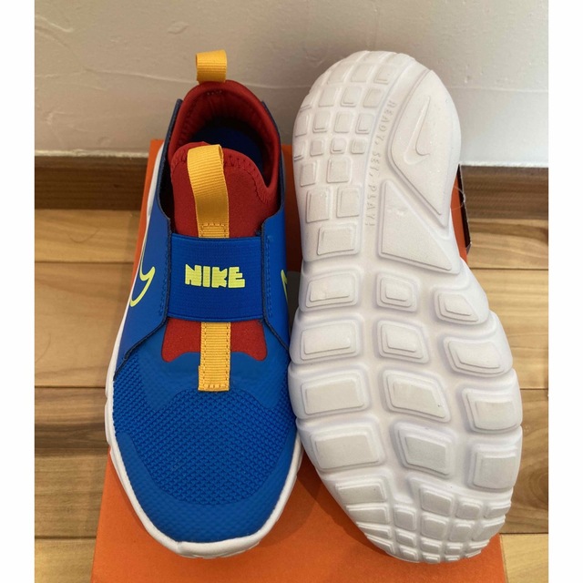 NIKE(ナイキ)の【新品】NIKE キッズスニーカー フレックスランナー2（20.0cm）  キッズ/ベビー/マタニティのキッズ靴/シューズ(15cm~)(スニーカー)の商品写真