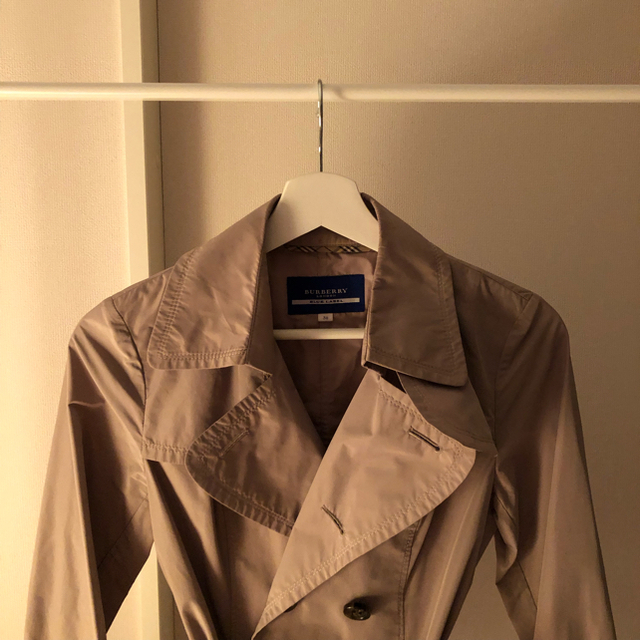 BURBERRY(バーバリー)のBurberry short trench coat レディースのジャケット/アウター(トレンチコート)の商品写真