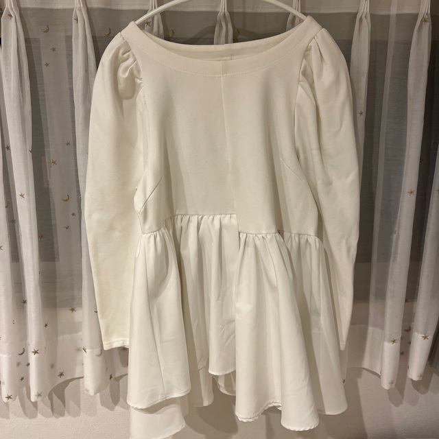 em. 【裏起毛】asymmetry peplum tops