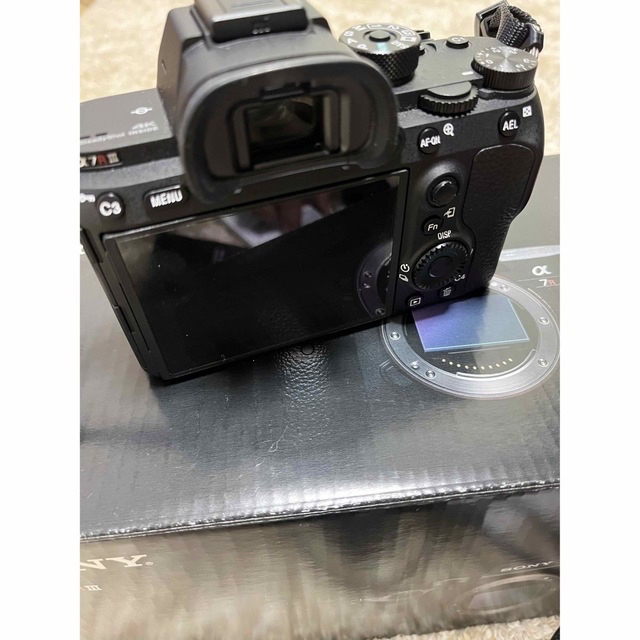 SONY(ソニー)のSONYα7r III ILCE-7RM3A レンズセット スマホ/家電/カメラのカメラ(デジタル一眼)の商品写真