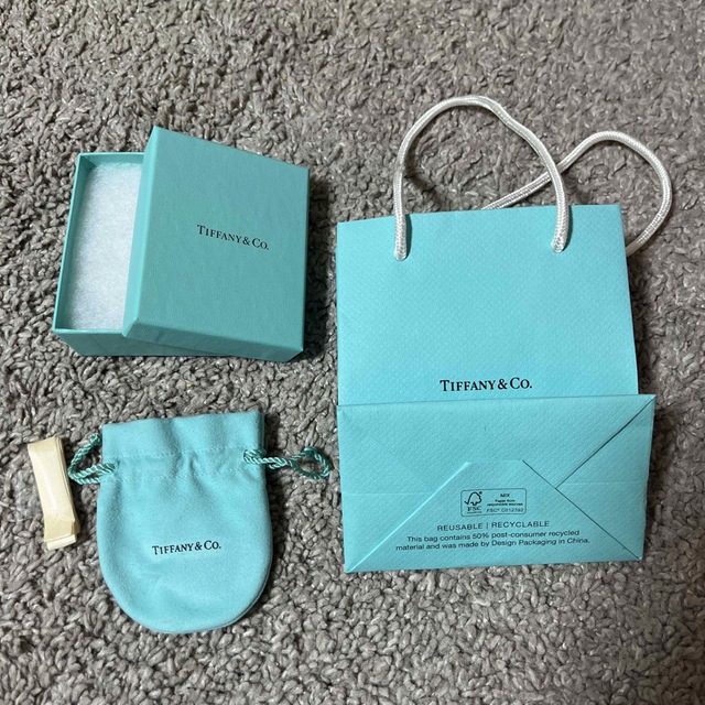 Tiffany & Co.(ティファニー)のティファニー　空箱　Tiffany レディースのバッグ(ショップ袋)の商品写真