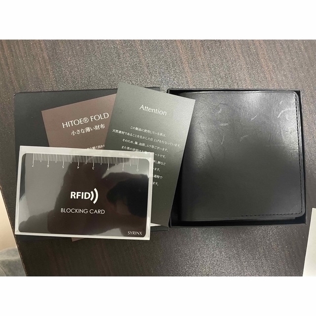 HITOE FOLD SYRINX Black 右利き メンズのファッション小物(折り財布)の商品写真