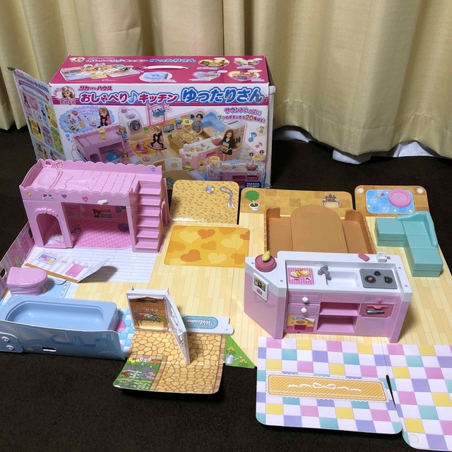 Takara Tomy - 時間限定!送料込みリカちゃん リカちゃんハウス Takara Tomy - 時間限定!送料込みリカちゃん リカちゃんハウス