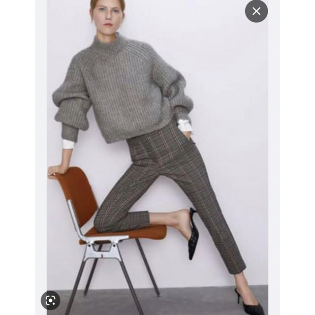 ZARA(ザラ)のZARA チェックスキニーパンツ レディースのパンツ(スキニーパンツ)の商品写真