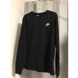 ナイキ(NIKE)のNIKE トレーナー 黒　M(トレーナー/スウェット)