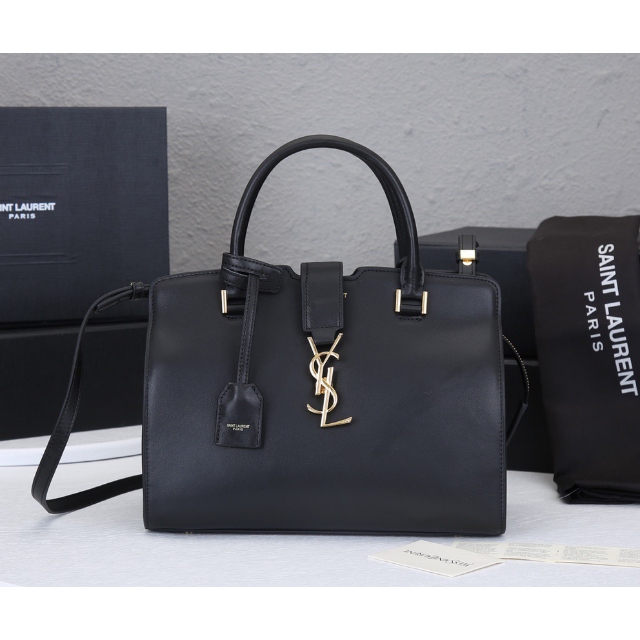 美品✨ サンローラン ベイビーカバス ショルダーバッグ 2way ブラック