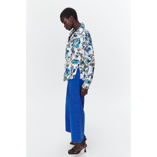 新品 ZARA ザラ シャツ トップス 花柄 ボタニカル柄 ペイズリー柄 人気