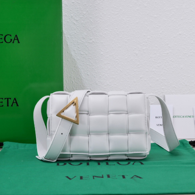 送料込】 - Veneta Bottega ホワイト ショルダーバッグ ミニ ボッテガ