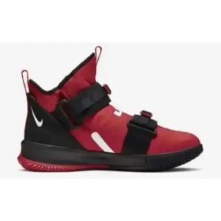値引中 新品 NIKE LeBron 13ソルジャー スニーカー 26cm