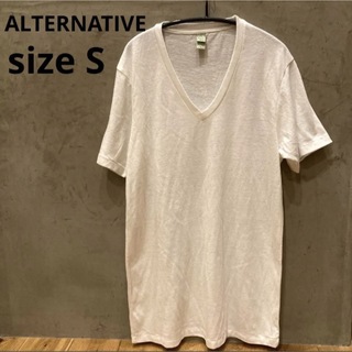 オルタナティブ(ALTERNATIVE)の新品送料込み　オルタナティブアパレル　VネックTシャツ　アイボリー  S(Tシャツ(半袖/袖なし))