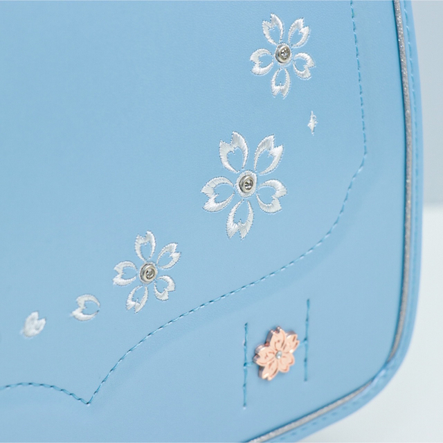 ランドセル 新品 ブルー 桜 可愛い 入学準備 入学祝い 軽い 女の子