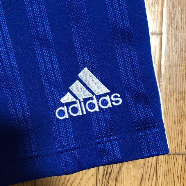 adidas(アディダス)の90〜00s adidas ジャージ ハーフパンツ 青 M 3本ライン 刺繍 メンズのパンツ(ショートパンツ)の商品写真