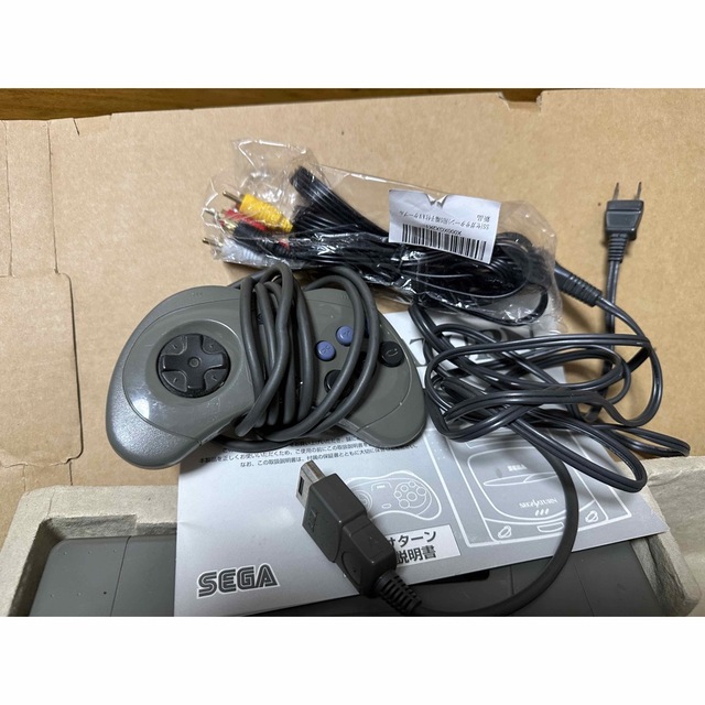 SEGA(セガ)の【ジャンク品】セガサターン本体とソフト3本 エンタメ/ホビーのゲームソフト/ゲーム機本体(家庭用ゲーム機本体)の商品写真