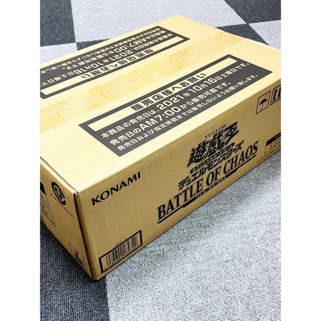 新品未開封　バトル・オブ・カオス BATTLE OF CHAOS 初回版 +１ エンタメ/ホビーのトレーディングカード(Box/デッキ/パック)の商品写真