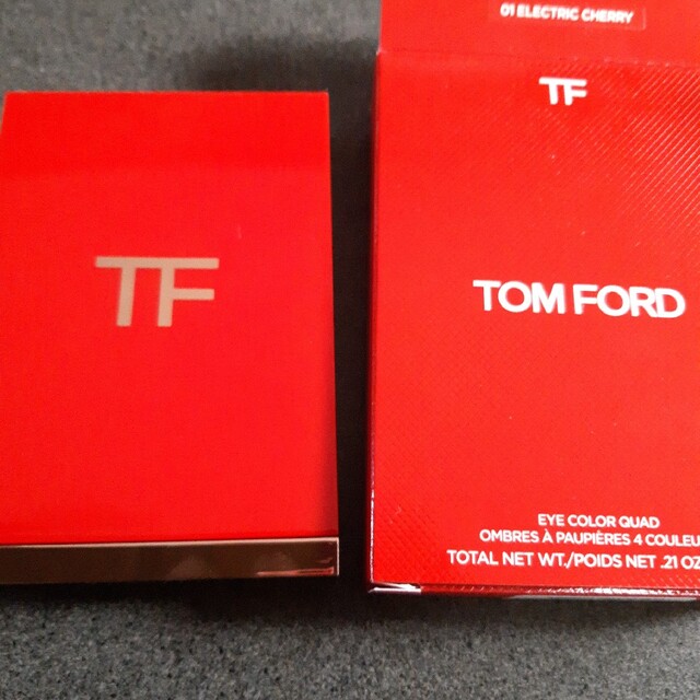TOM FORD BEAUTY(トムフォードビューティ)のトムフォード　アイカラークォード コスメ/美容のベースメイク/化粧品(アイシャドウ)の商品写真