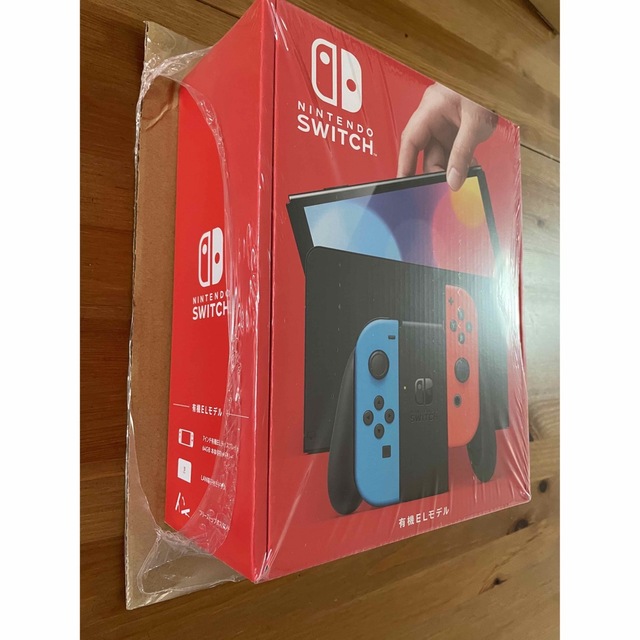 Nintendo Switch(ニンテンドースイッチ)の任天堂 Switch ニンテンドー スイッチ 本体 新品 有機ELモデル エンタメ/ホビーのゲームソフト/ゲーム機本体(家庭用ゲーム機本体)の商品写真