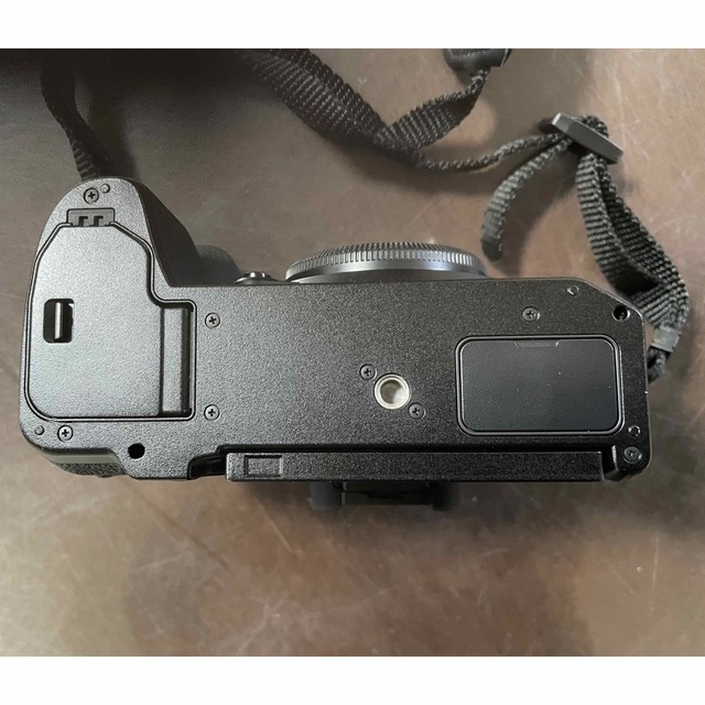 富士フイルム(フジフイルム)のFUJIFILM X-H2 美品 スマホ/家電/カメラのカメラ(ミラーレス一眼)の商品写真