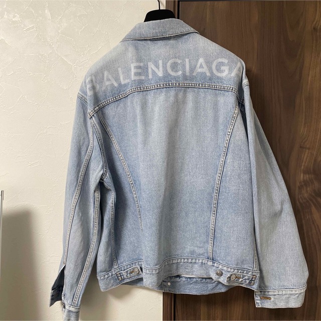 BALENCIAGAのスウィング デニム ジャケットGジャン