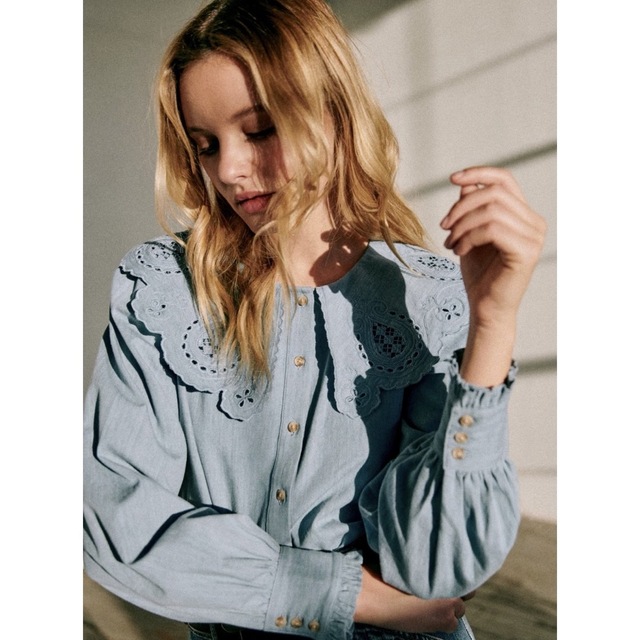 柔らかな質感の SEZANE X SEA NY ブラウス 新品未使用 タグ付き