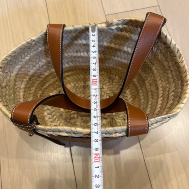 LOEWE - 新品 未使用 ロエベ バッグ レディース カゴバッグ かご LOEWE - 新品 未使用 ロエベ バッグ レディース カゴバッグ かご