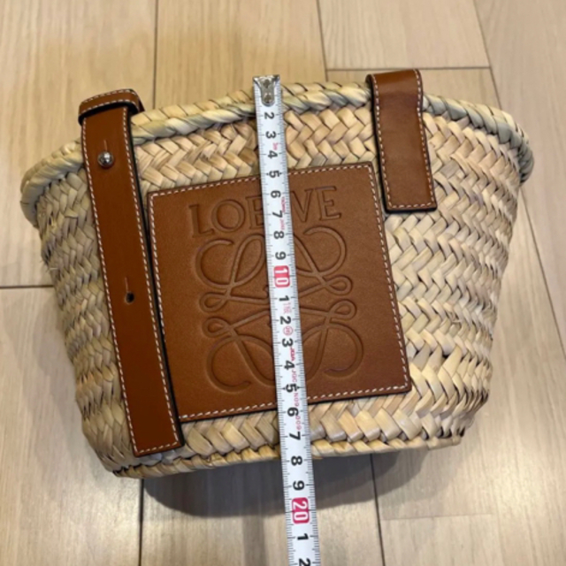 LOEWE - 新品 未使用 ロエベ バッグ レディース カゴバッグ かご LOEWE - 新品 未使用 ロエベ バッグ レディース カゴバッグ かご