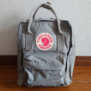 フェールラーベンカンケン(FJALLRAVEN KANKEN)の2回使用 フェルラーベン　カンケンミニ(リュックサック)