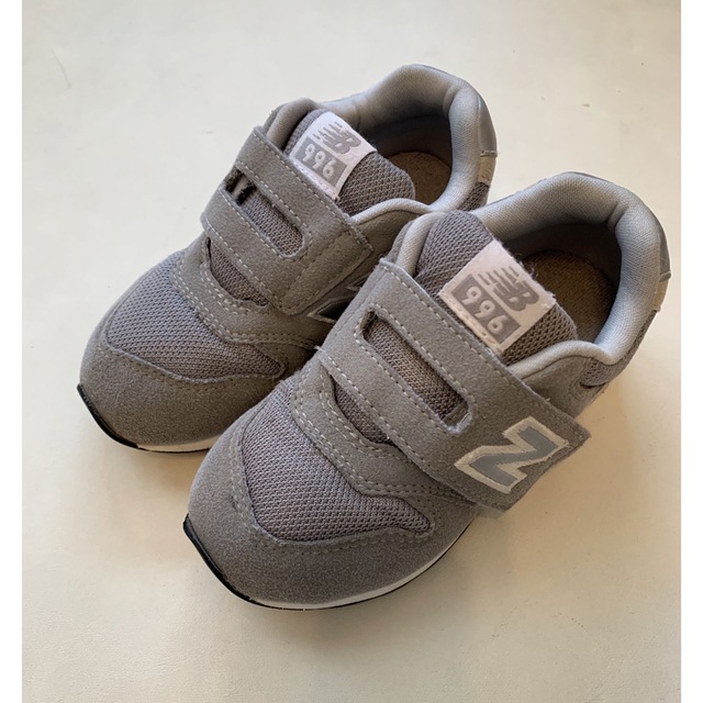 New Balance(ニューバランス)のニューバランス　キッズ996 16.0 グレー キッズ/ベビー/マタニティのキッズ靴/シューズ(15cm~)(スニーカー)の商品写真