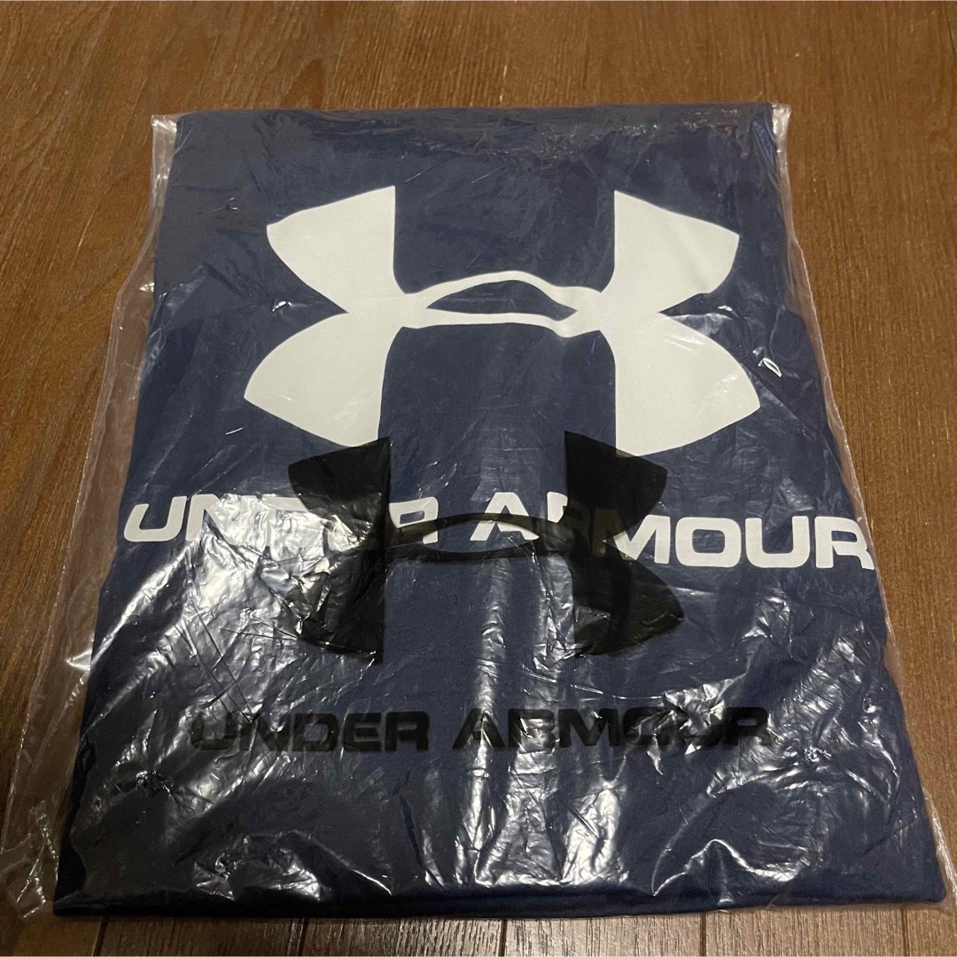 UNDER ARMOUR(アンダーアーマー)のUNDER ARMOUR試着のみ未使用タンクトップ(XXL) メンズのトップス(タンクトップ)の商品写真