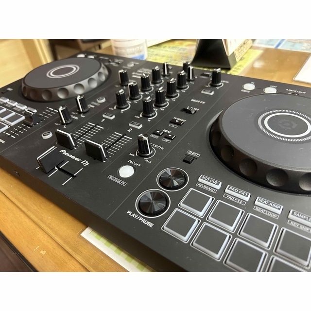 Pioneer(パイオニア)のDDJ-FLX4 楽器のDJ機器(DJコントローラー)の商品写真